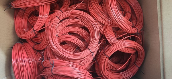 Fiberglass and silicone rubber heating wire .jpg